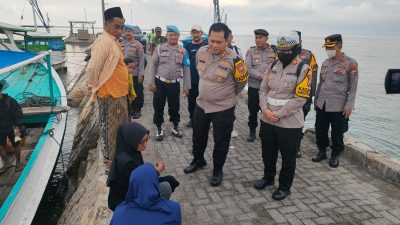 Polres Sumenep Pantau Arus Mudik di Pelabuhan Cangkarman