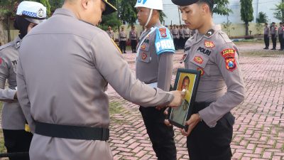 Kapolres Sumenep Pimpin Upacara PTDH Terhadap Satu Anggota