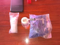 Polsek Sapeken Ringkus Pengedar Sabu, Puluhan Gram Barang Bukti Diamankan
